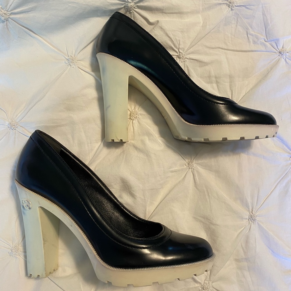 Gucci shoes